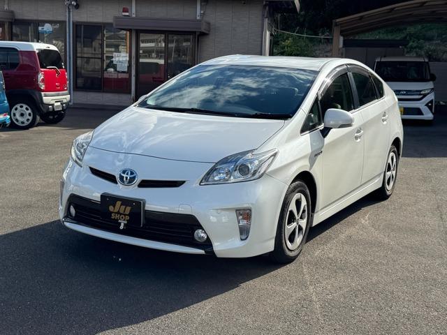 トヨタ プリウス 1.8 S ナビ/TV/バックカメラ/革調シートカバー写真1枚目 トヨタ プリウス 1.8 S ナビ/TV/バックカメラ/革調シートカバー写真1枚目