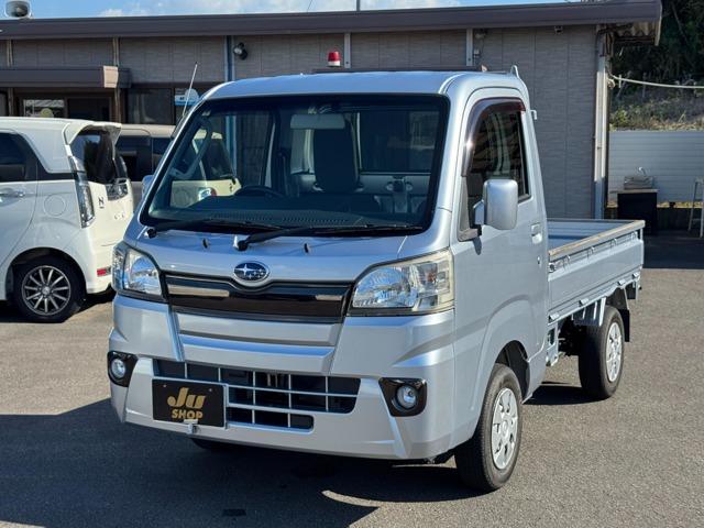 スバル サンバートラック 660 TC 三方開 AT車・CD付・PW・キーレス・Wエアバック写真1枚目 スバル サンバートラック 660 TC 三方開 AT車・CD付・PW・キーレス・Wエアバック写真1枚目