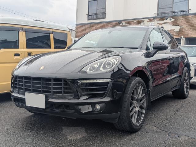 ドイツ ポルシェ マカン ベースグレード 4WD 20インチアルミ写真1枚目 ドイツ ポルシェ マカン ベースグレード 4WD 20インチアルミ写真1枚目
