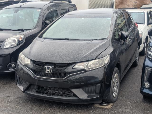 ホンダ フィット 13G Fパッケージ写真1枚目 ホンダ フィット 13G Fパッケージ写真1枚目
