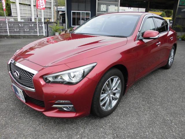 日産 スカイライン 2.0 200GT-t タイプP 本革パワーシート 全方位カメラ ナビTV写真1枚目 日産 スカイライン 2.0 200GT-t タイプP 本革パワーシート 全方位カメラ ナビTV写真1枚目