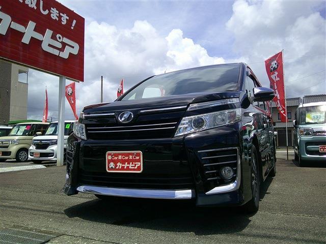 トヨタ ヴォクシー 2.0 ZS 煌 純正SDナビ ブルートゥース 1年保証写真1枚目 トヨタ ヴォクシー 2.0 ZS 煌 純正SDナビ ブルートゥース 1年保証写真1枚目