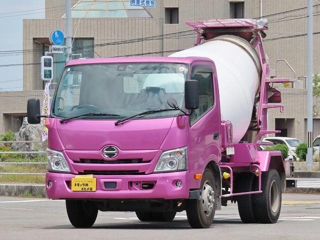 日野 デュトロ 4t ワイド コンクリートミキサー写真1枚目 日野 デュトロ 4t ワイド コンクリートミキサー写真1枚目