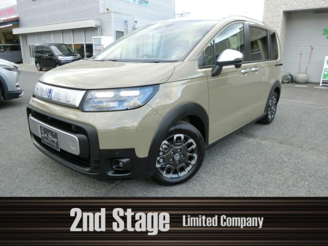 ホンダ フリード e:HEV クロスター 6人乗写真1枚目 ホンダ フリード e:HEV クロスター 6人乗写真1枚目