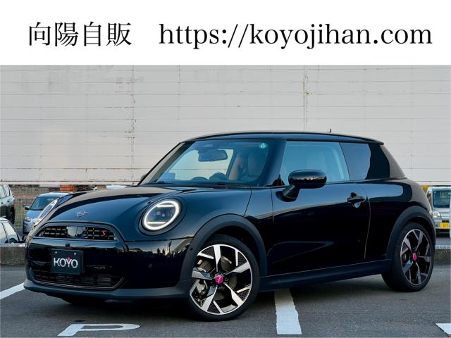 ドイツ MINI クーパーS クラシックトリム写真1枚目 ドイツ MINI クーパーS クラシックトリム写真1枚目