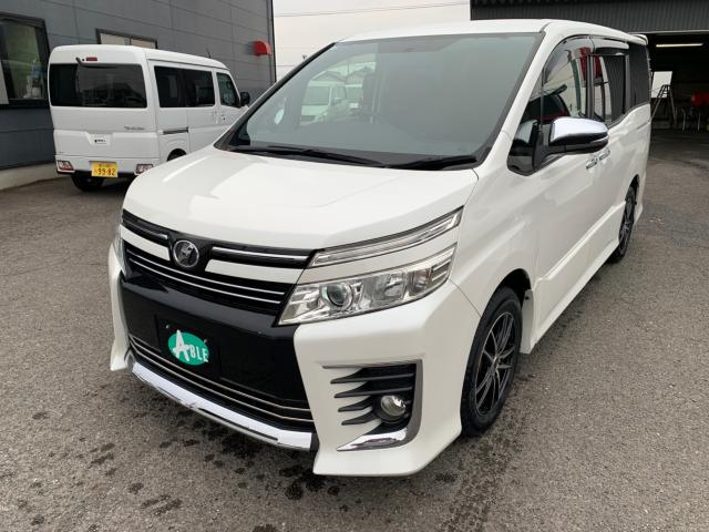 トヨタ ヴォクシー ZS 煌写真1枚目 トヨタ ヴォクシー ZS 煌写真1枚目
