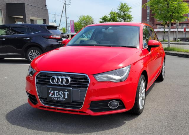ドイツ アウディ A1 スポーツバック 1.4TFSI スポーツパッケージ 純正ナビ写真1枚目 ドイツ アウディ A1 スポーツバック 1.4TFSI スポーツパッケージ 純正ナビ写真1枚目