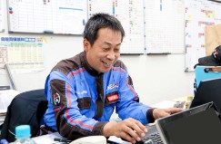 ネッツトヨタ愛媛 小松