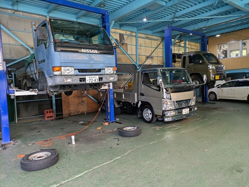 肱川自動車(有)