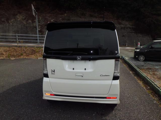 N-BOXカスタム（愛媛県宇和島市）画像6