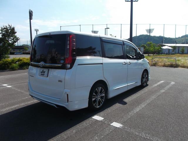 エスクァイア(愛媛県今治市)