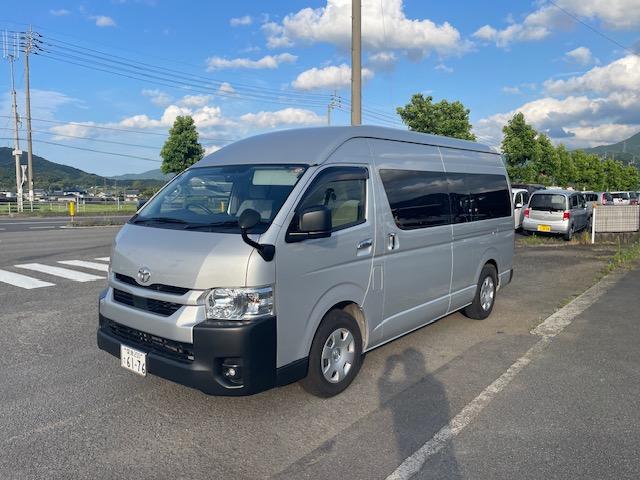 ハイエースコミューター（愛媛県東温市）