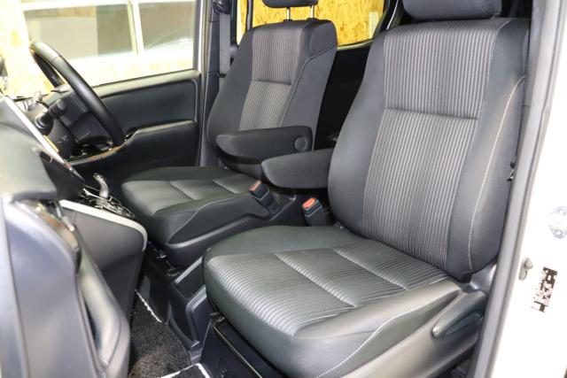 ヴォクシーハイブリッド（愛媛県松山市）画像26