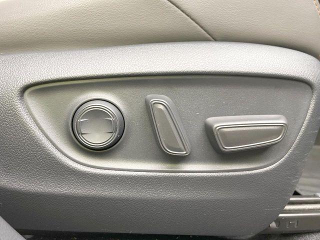 RAV4（愛媛県松山市）画像6