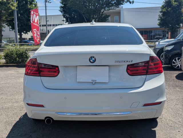 BMW 3シリーズ(愛媛県松山市)
