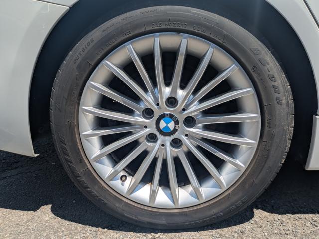 BMW 3シリーズ(愛媛県松山市)