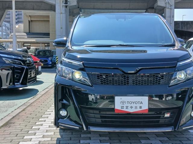 ヴォクシー(愛媛県伊予郡松前町)