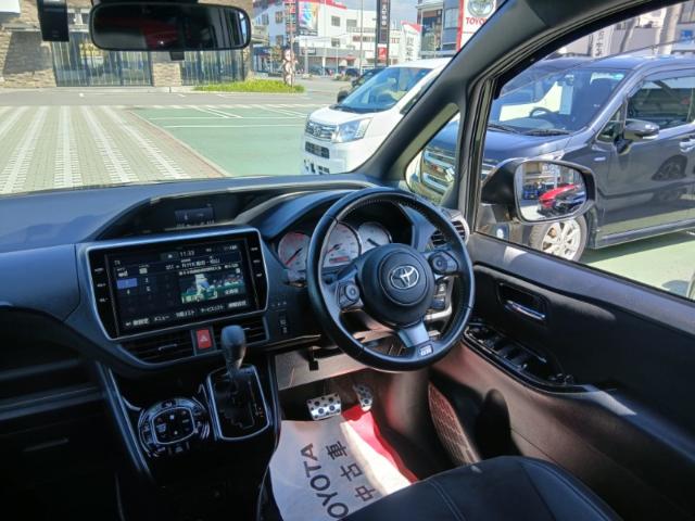 ヴォクシー(愛媛県伊予郡松前町)