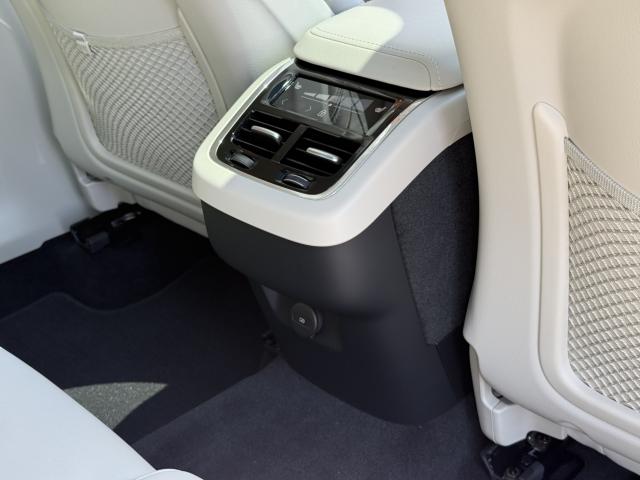 ボルボ ＸＣ６０（愛媛県今治市）画像44