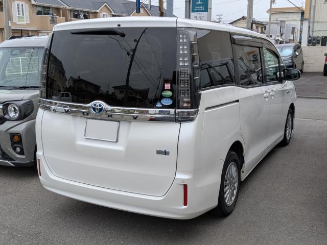ヴォクシーハイブリッド（愛媛県今治市）画像3