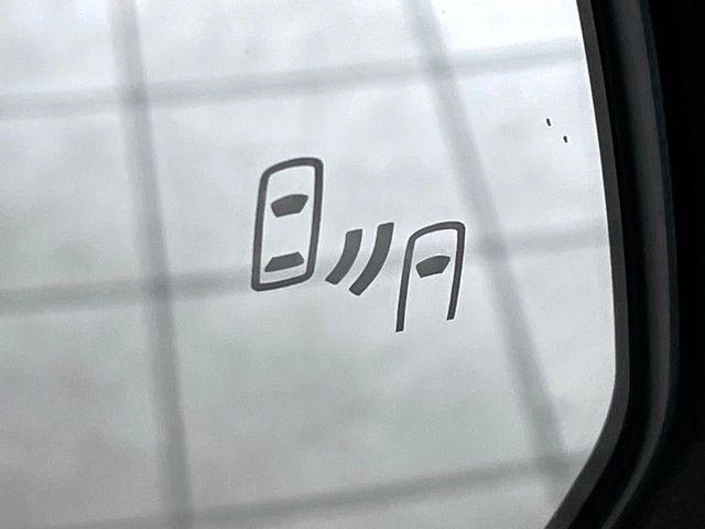 ヴォクシー（高知県高知市）画像5