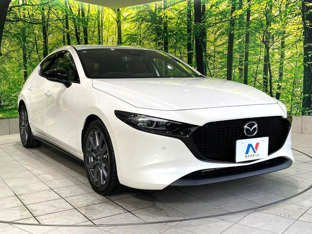 MAZDA3ファストバック(高知県高知市)