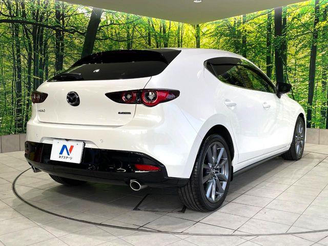MAZDA3ファストバック(高知県高知市)