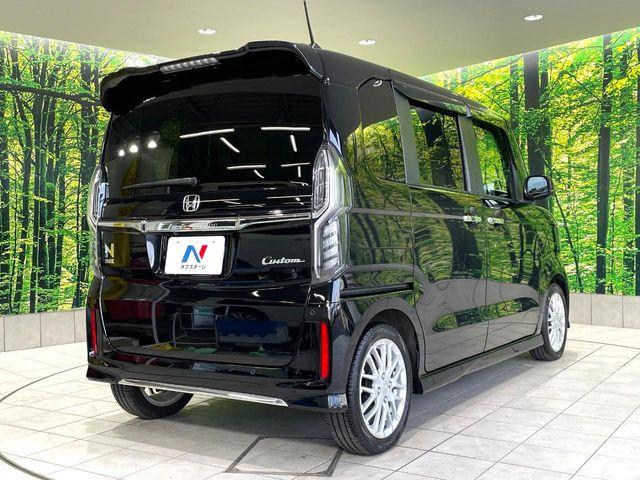 N-BOXカスタム(高知県高知市)