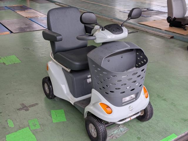 特殊車両 セニアカー(電動車いす)｜愛媛、香川、徳島、高知の中古車
