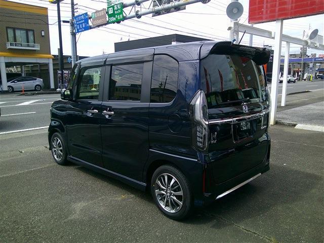 N-BOXカスタム（高知県高知市）画像5