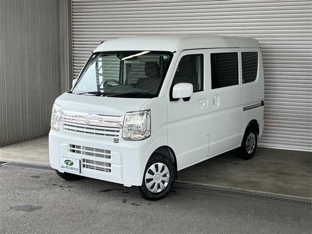 エブリイ