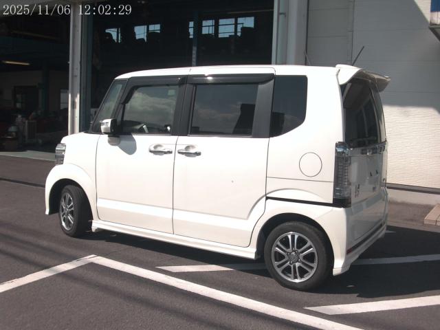 N-BOXカスタム（香川県善通寺市）画像5