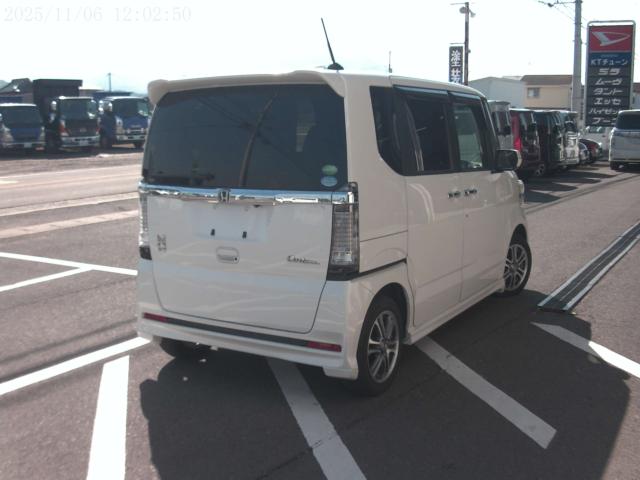 N-BOXカスタム（香川県善通寺市）画像8