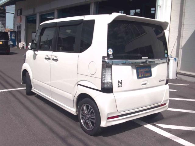 N-BOXカスタム(香川県善通寺市)