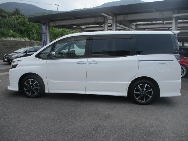 ヴォクシー（香川県善通寺市）画像8