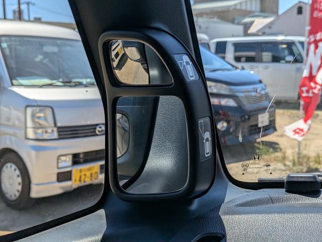 N-BOXカスタム（香川県木田郡三木町）画像42