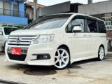 ステップワゴンスパーダZ 両側パワースライドドア 車高調 純正ナビ