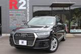 アウディ Q7