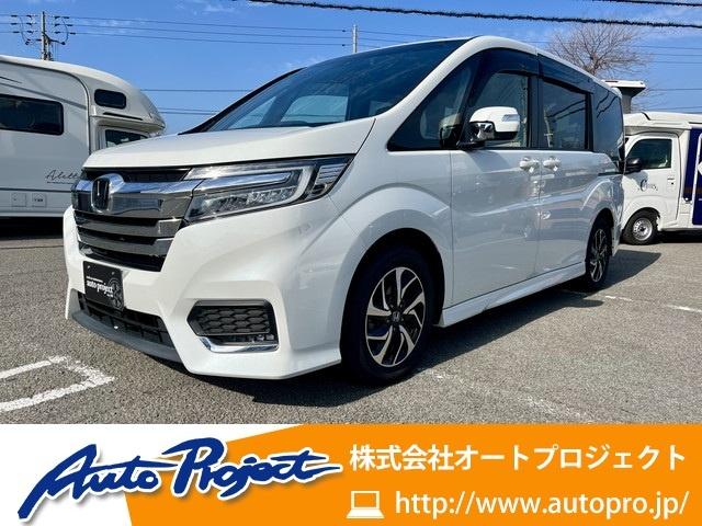 ステップワゴンスパーダ 1500 Honda SENSING8人 AT 5Dr 257,0