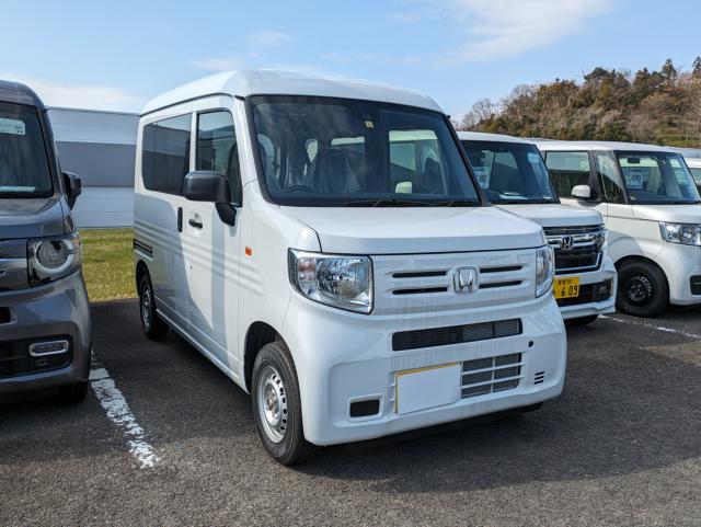 N-VAN（愛媛県四国中央市）