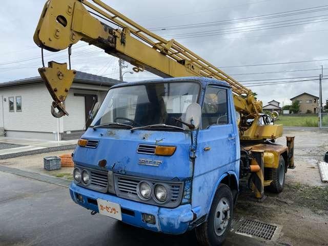 パンチホールカメラ ねさげしました！ キャンプヒル クレーン車 | www