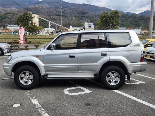 ランドクルーザープラド（徳島県美馬市）画像6