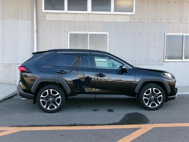 RAV4（徳島県板野郡藍住町）