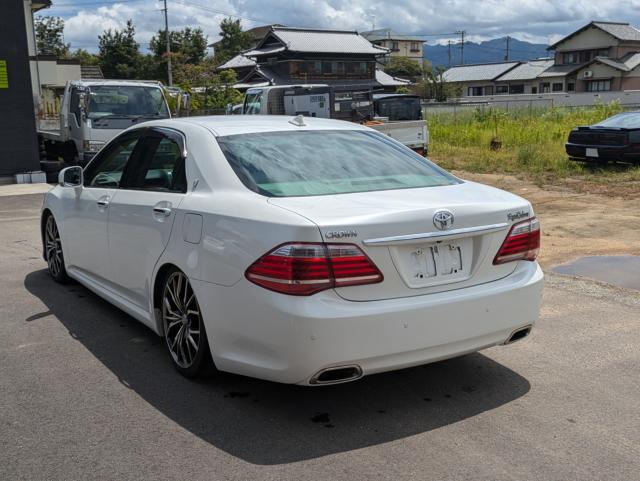 クラウン（香川県木田郡三木町）